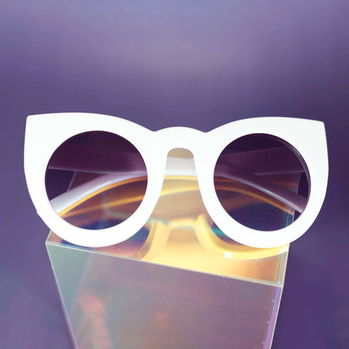 White Cat-Eye Frame Sunglasses