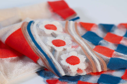 Diamond Daisy Retro Socks