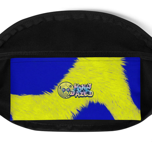 Spotted Black and Blue Fanny