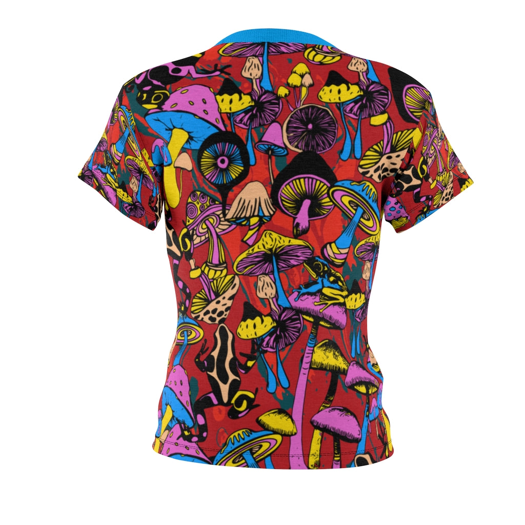 Magic Mushrooms and Frogs Women's Fitted Crewneck Tee